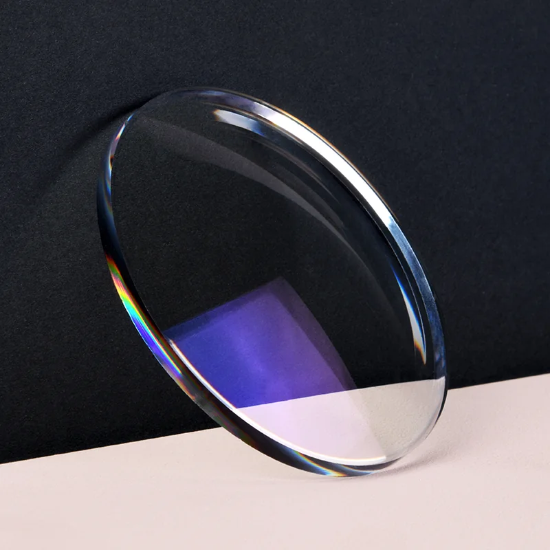 Blue-reflective resin single-vision lens, product view 1